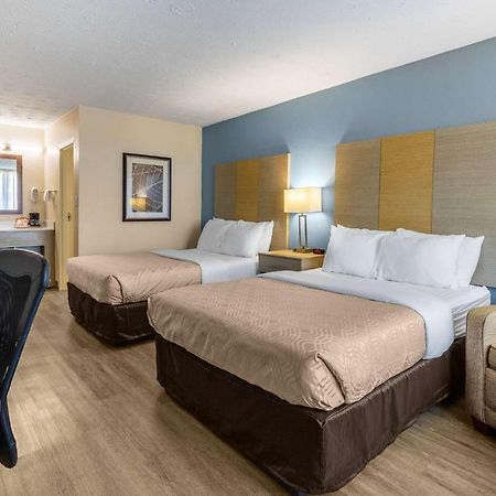 Econo Lodge Middlesboro Buitenkant foto
