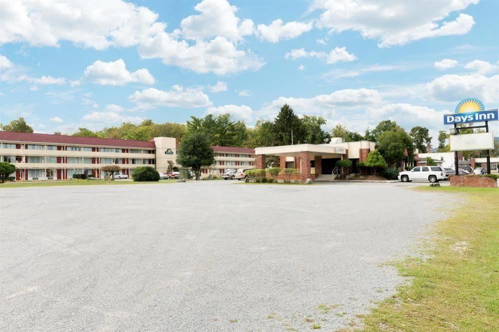 Econo Lodge Middlesboro Buitenkant foto